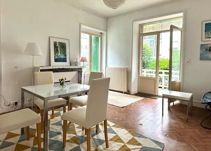 Maison A A 2 Min De La 別荘