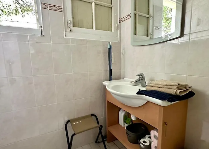 Maison A A 2 Min De La